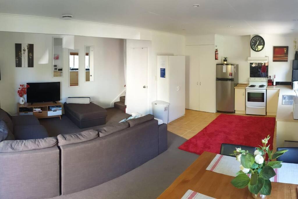 Central Cozy House - 10 Min Walk To Town ควีนส์ทาวน์ ภายนอก รูปภาพ